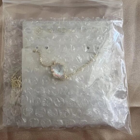 Kendra Scott necklace - Picture 5 of 5